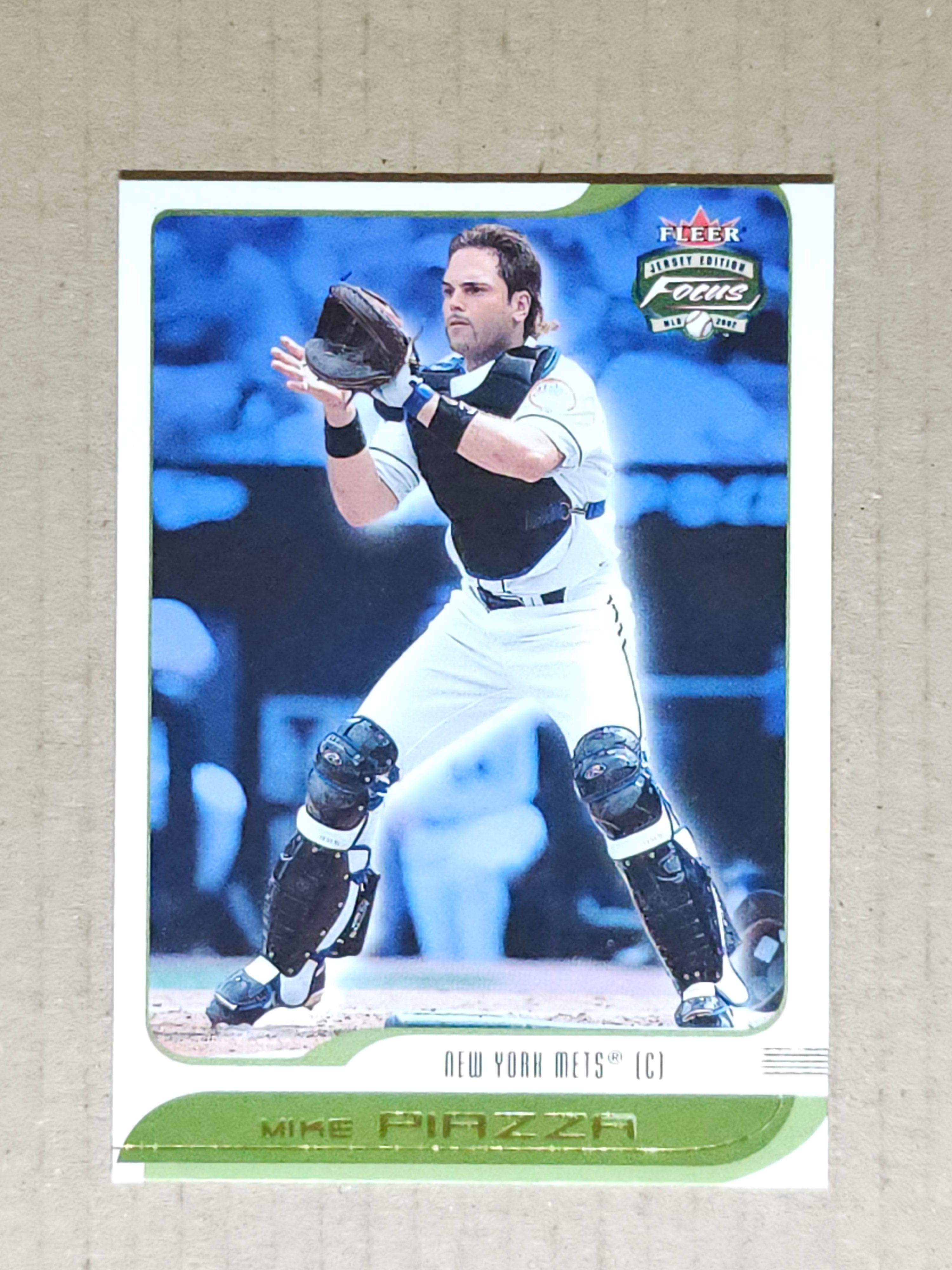 2002 Fleer Focus Jersey Edition #1 Mike Piazza Jersey Parallel #/31