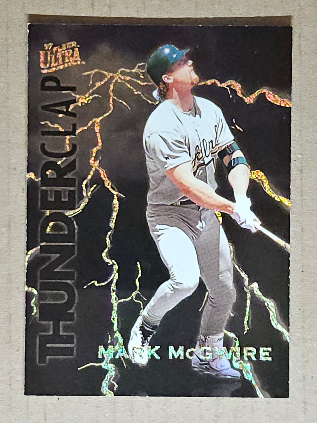1997 Ultra #3 Mark McGwire Thunderclap
