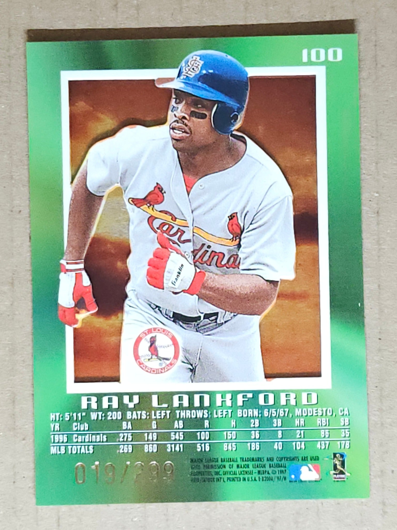 1997 SkyBox E-X2000 #100 Ray Lankford Credentials #/299